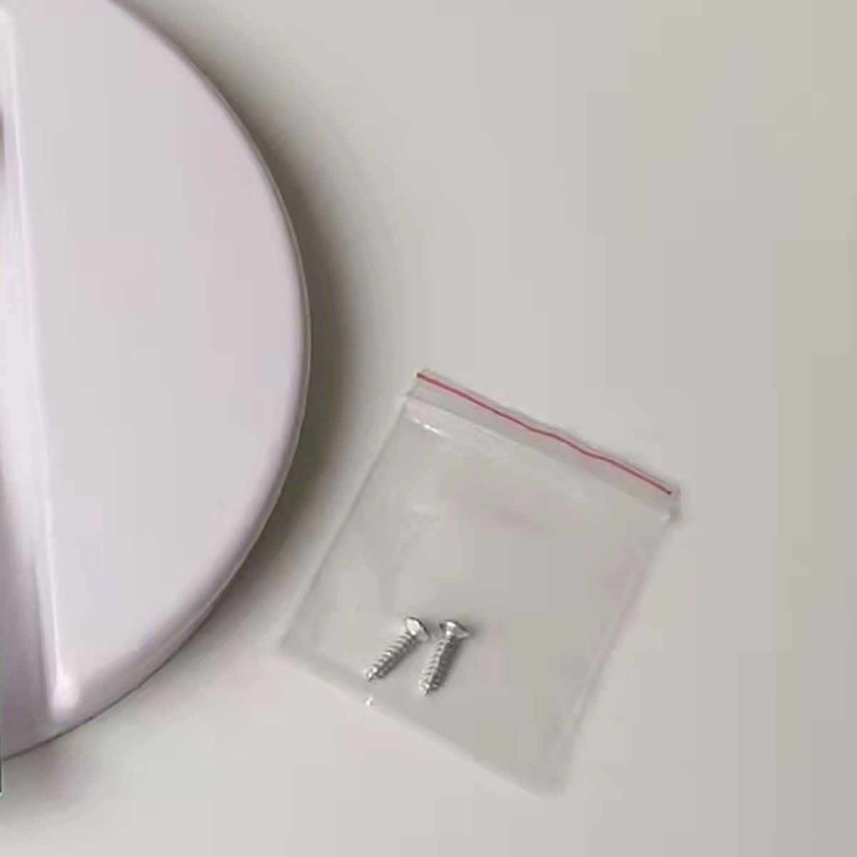 Vissé une fois, et il ne prend plus aucune place