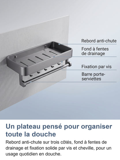 Anatomie de l'étagère murale : rebord anti-chute, fond à fentes de drainage, fixation par vis, barre porte-serviettes