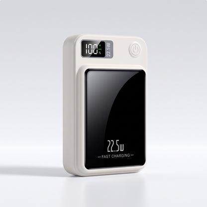Batterie externe magnétique blanche 20 000 mAh debout, écran du pourcentage allumé