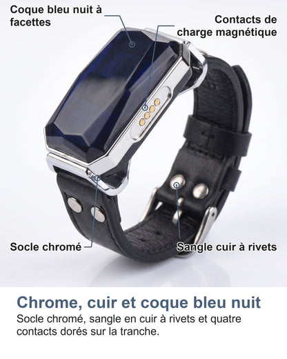 Chrome, cuir et coque bleu nuit Socle chromé, sangle en cuir à rivets et quatre contacts dorés sur la tranche.