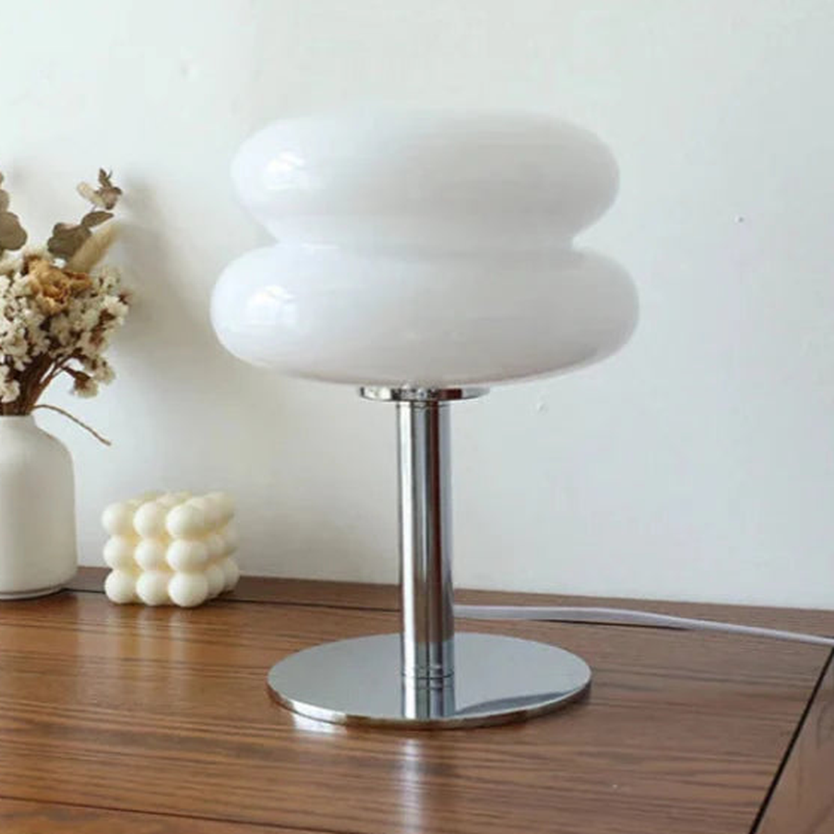 Lampe de table design Bauhaus en verre opalin, trois teintes de lumière, coloris blanc