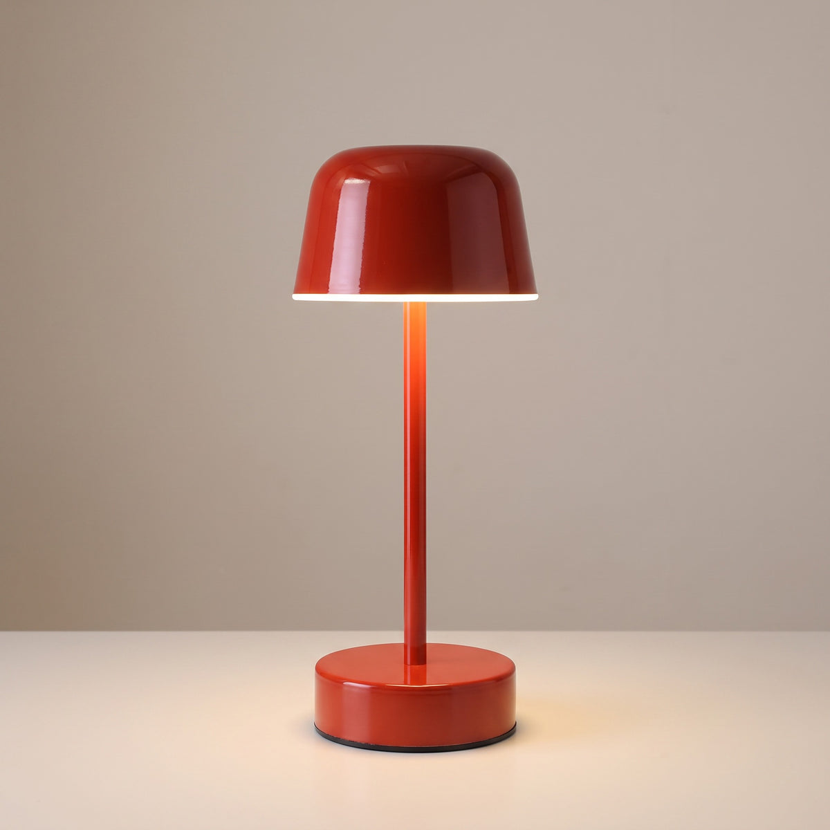 Lampe de table mushroom sans fil rechargeable, coloris rouge