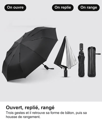 Ouvert, replié, rangé Trois gestes et il retrouve sa forme de bâton, puis sa housse de rangement.