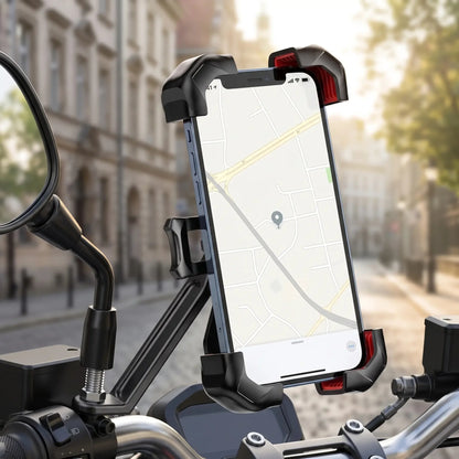 Support téléphone moto fixé sous le rétroviseur d'une moto en ville