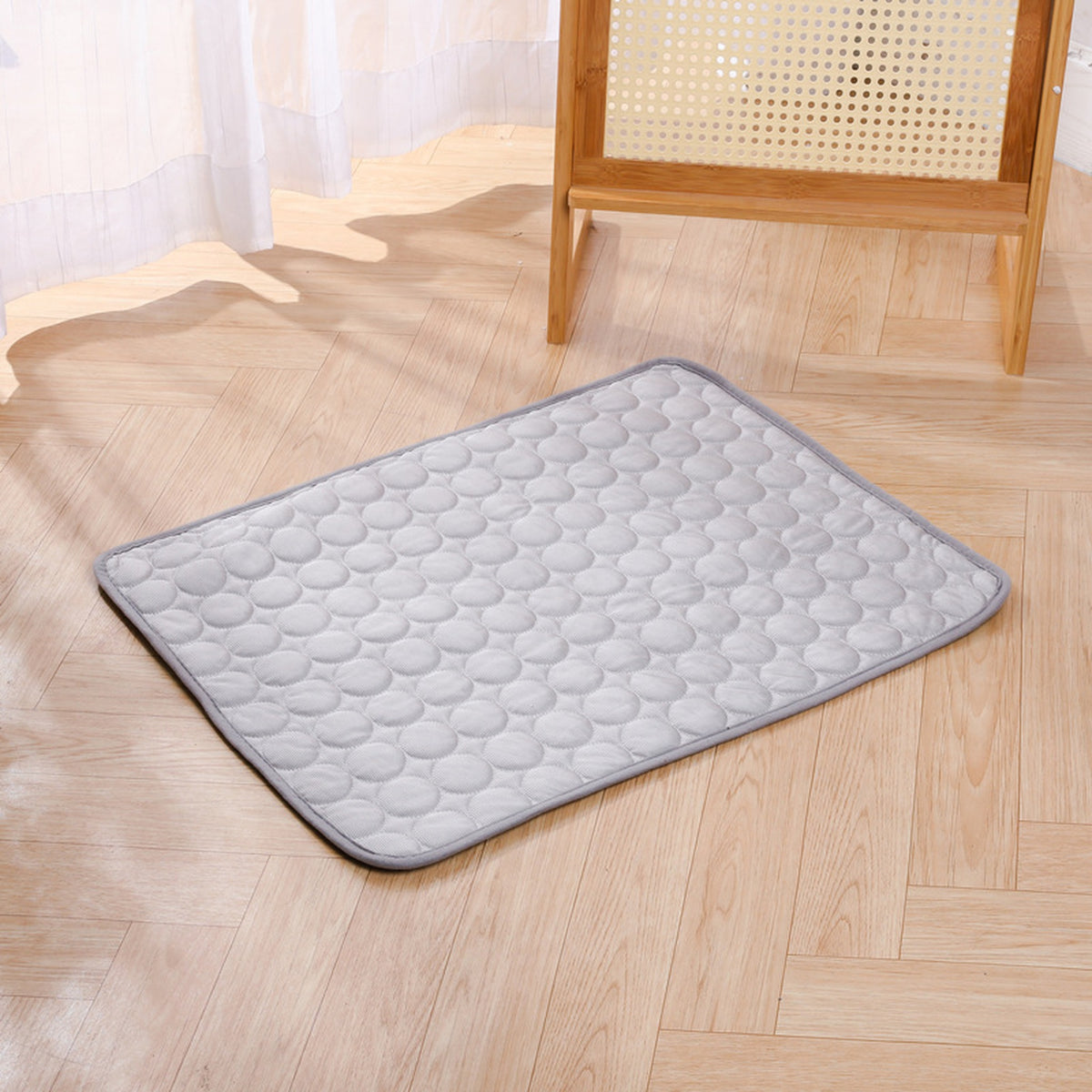 Tapis rafraichissant pour chien et chat, coloris gris