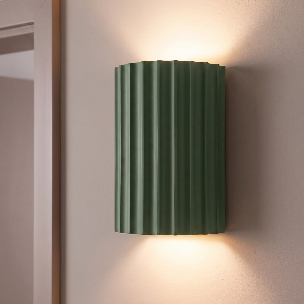 Applique murale LED striée verte, lumière chaude vers le haut et le bas